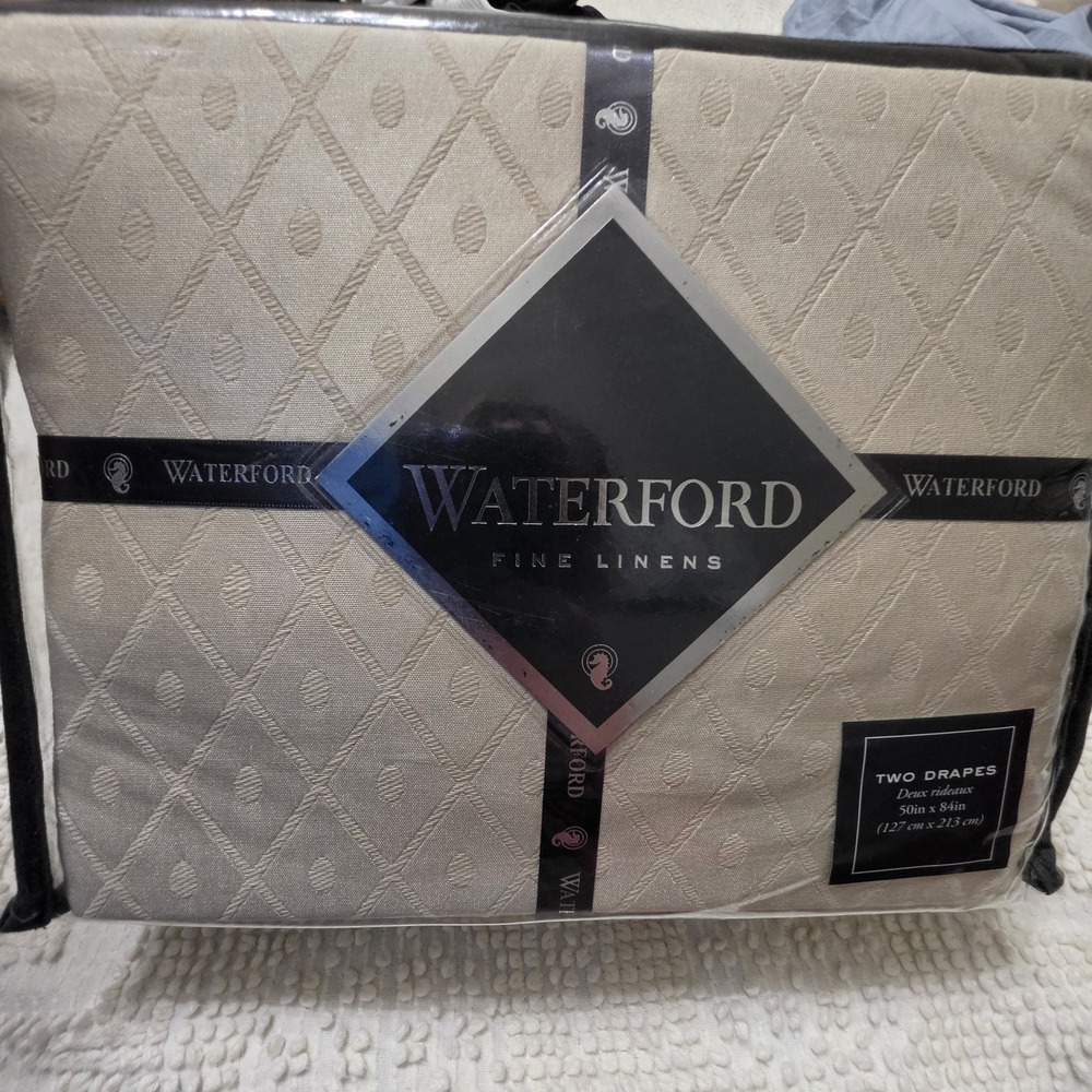 Waterford Fine Linens(2)Waterford Anora Window Panels One Anora Valance New - Picture 6 of 13